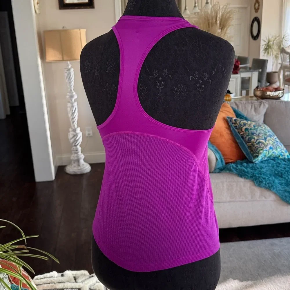 Purple Nike size xs Athletic Tank Top